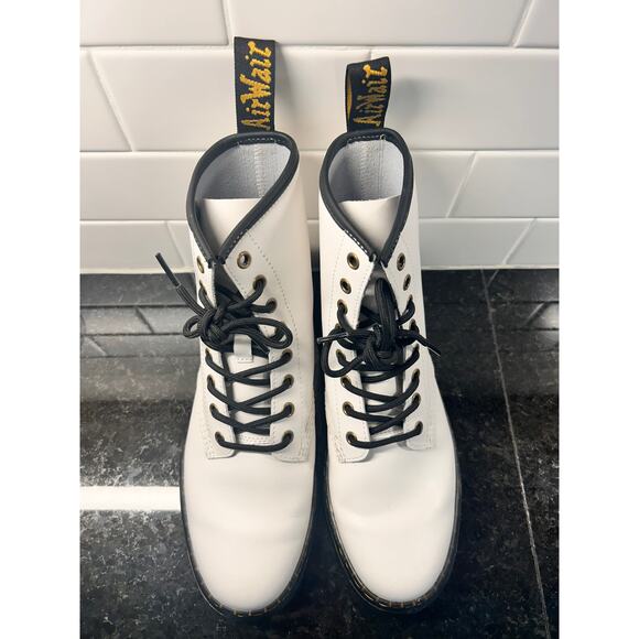 Dr. Martens Zavala Women's Leather Ankle Platform Combat‎ Boots White Size 8M - Picture 3 of 9